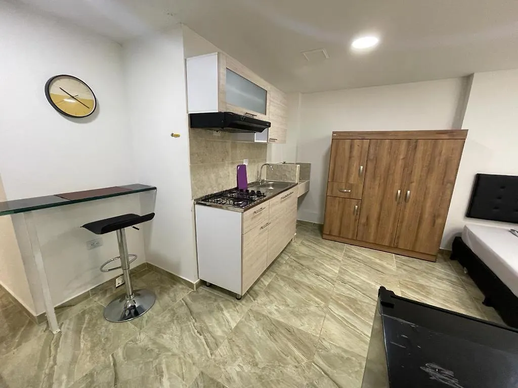 Apartamento Al Lado De Unidad Deportiva De Belen Y A 10 Minutos De Plaza Mayor Medellín 0*,  Colômbia